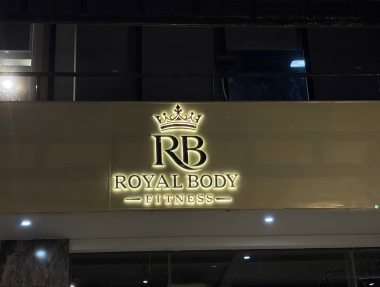 Phòng Tập Gym Tân Phú Đẹp - Sang Trọng - Chuẩn 5 Sao Tại Royal Body Fitness